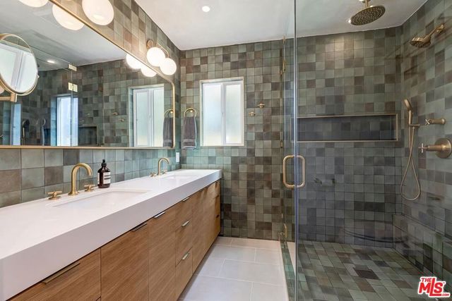 4248 La Salle Avenue, Culver City, CA 90232