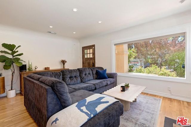 4248 La Salle Avenue, Culver City, CA 90232