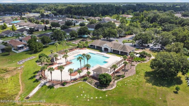 996 Scarlet Plume Lane, Brooksville, FL 34604