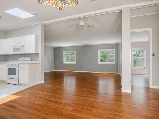 604 TOPSIDE CIRCLE, Edgewater, FL 32141