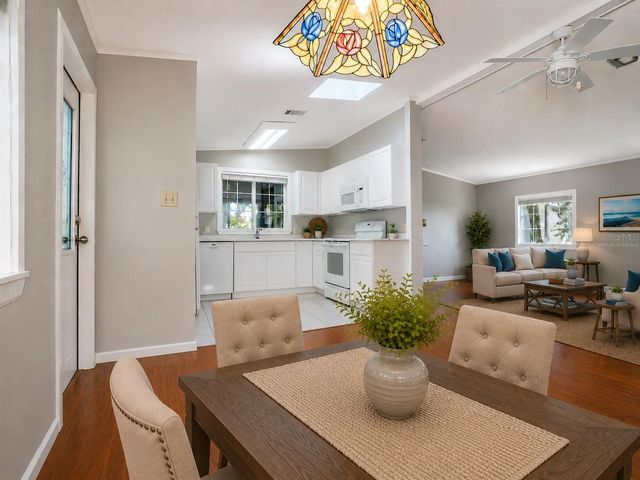 604 TOPSIDE CIRCLE, Edgewater, FL 32141