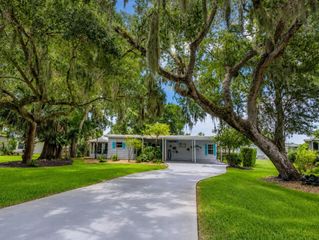 604 TOPSIDE CIRCLE, Edgewater, FL 32141