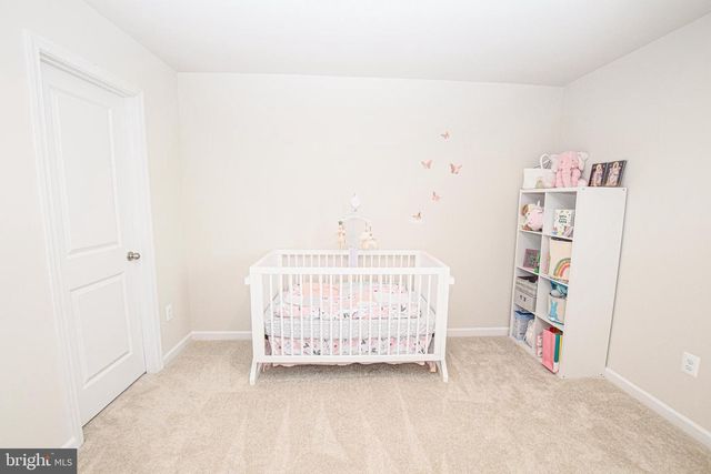 17 CHANGING SEASON WAY, Hedgesville, WV 25427