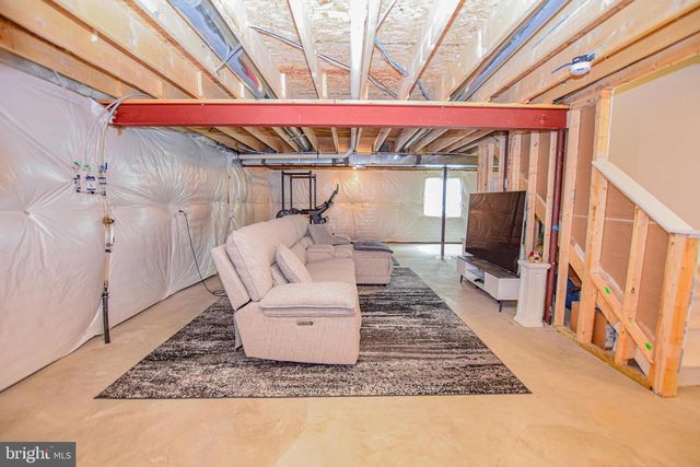 17 CHANGING SEASON WAY, Hedgesville, WV 25427