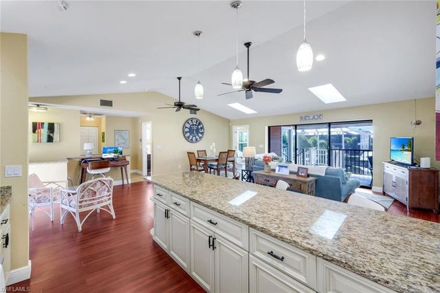 4741 Pembrooke LN, Bonita Springs, FL 34134