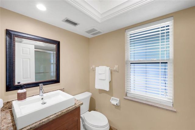 4741 Pembrooke LN, Bonita Springs, FL 34134