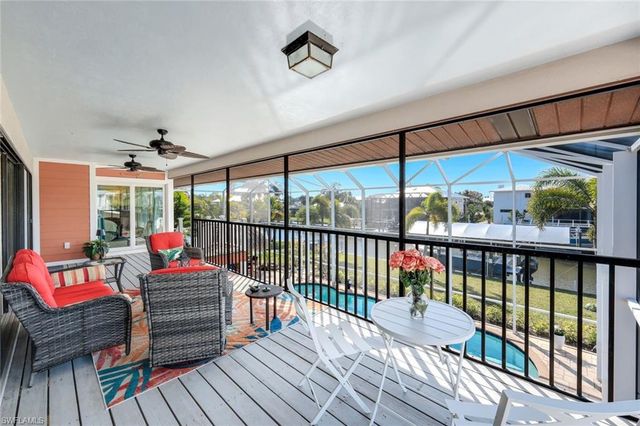 4741 Pembrooke LN, Bonita Springs, FL 34134