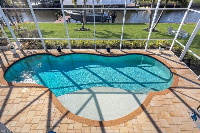 4741 Pembrooke LN, Bonita Springs, FL 34134