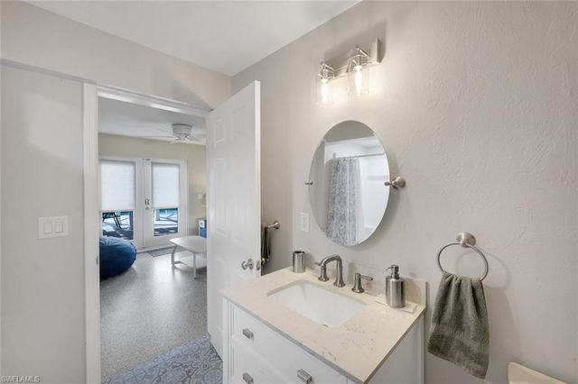 4741 Pembrooke LN, Bonita Springs, FL 34134