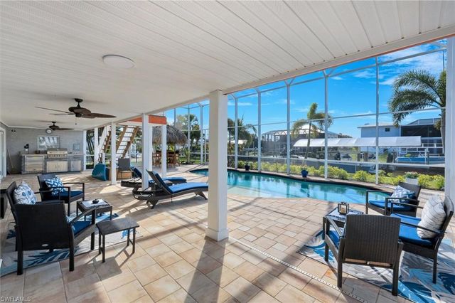 4741 Pembrooke LN, Bonita Springs, FL 34134