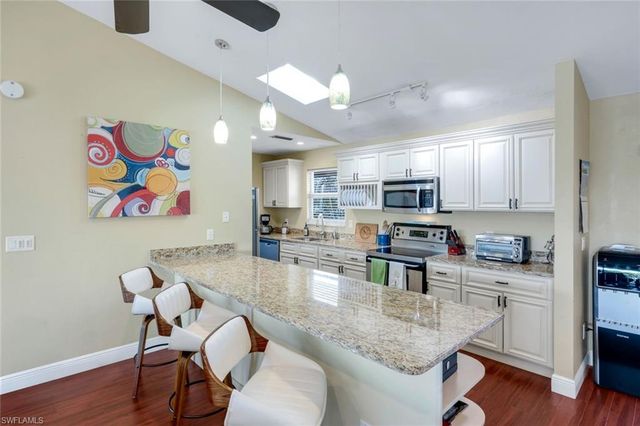 4741 Pembrooke LN, Bonita Springs, FL 34134