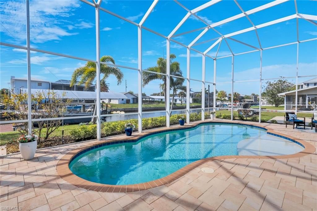 4741 Pembrooke LN, Bonita Springs, FL 34134