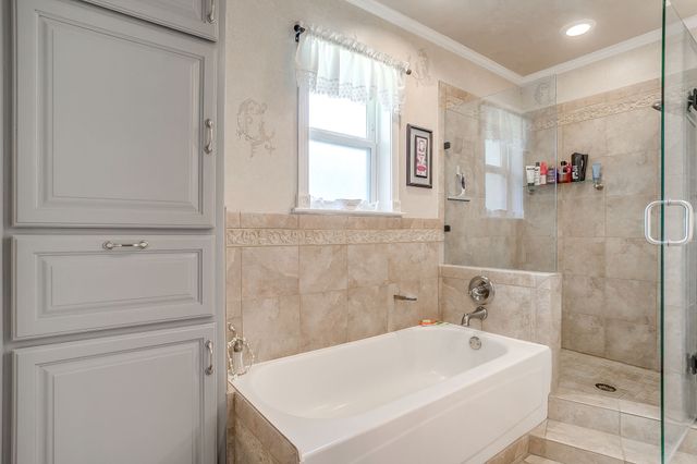 922 Highland Drive, Cleburne, TX 76033