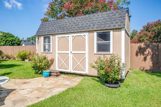 922 Highland Drive, Cleburne, TX 76033