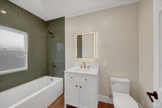 94 Fowler Avenue, Yonkers, NY 10701