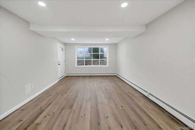 94 Fowler Avenue, Yonkers, NY 10701