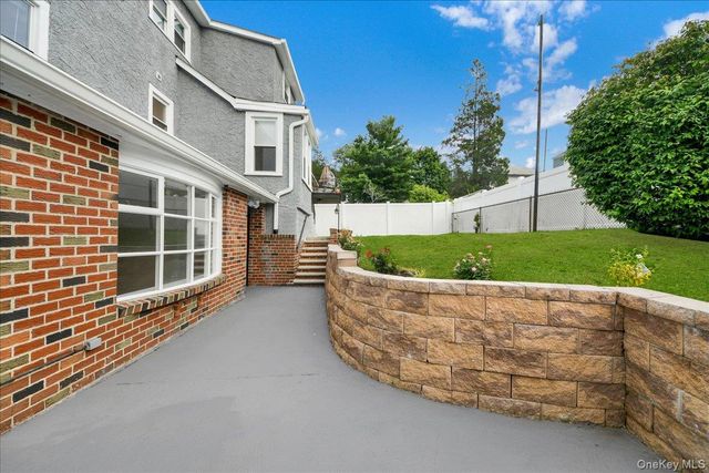 94 Fowler Avenue, Yonkers, NY 10701