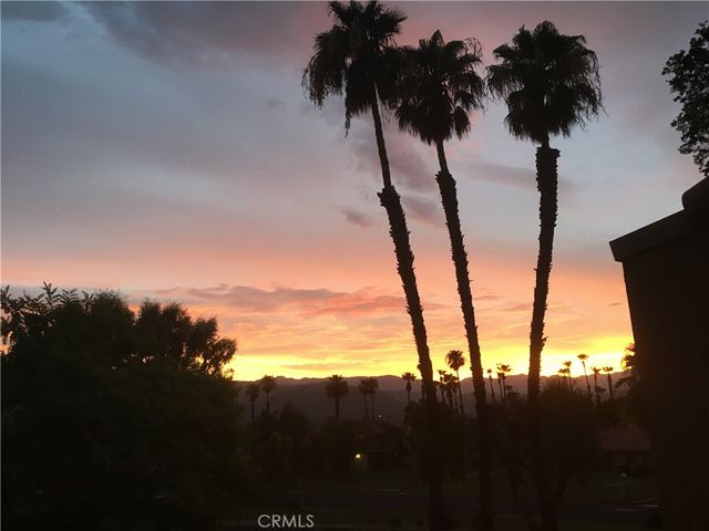 307 Tava Lane, Palm Desert, CA 92211
