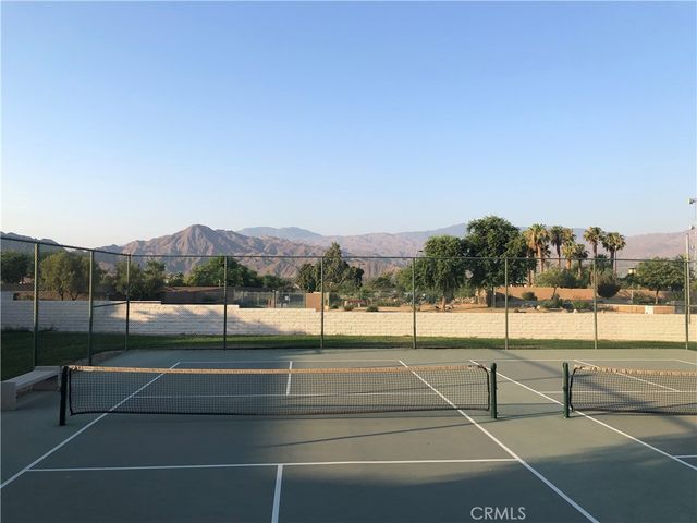 307 Tava Lane, Palm Desert, CA 92211