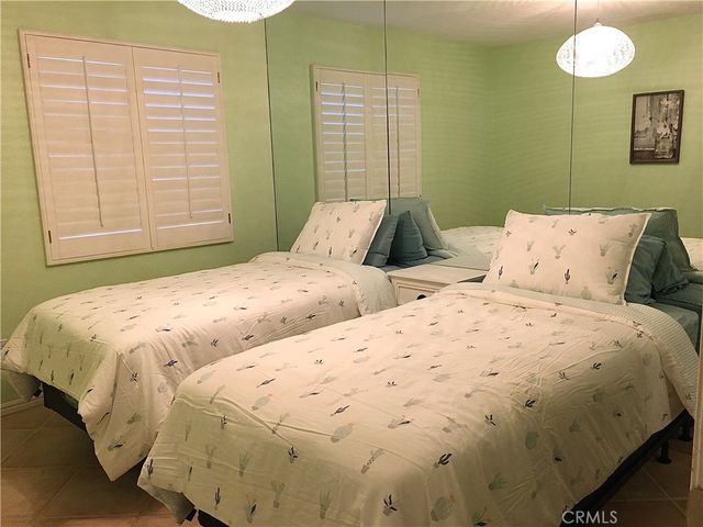 307 Tava Lane, Palm Desert, CA 92211