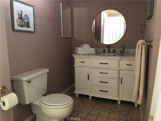 307 Tava Lane, Palm Desert, CA 92211