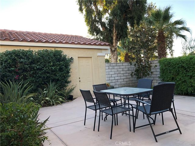 307 Tava Lane, Palm Desert, CA 92211