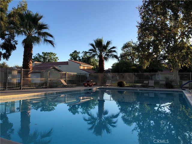 307 Tava Lane, Palm Desert, CA 92211