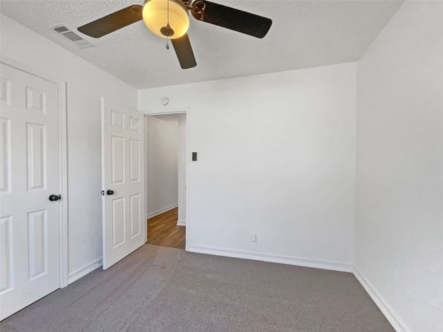 1716 Sylvan Drive, Arlington, TX 76012