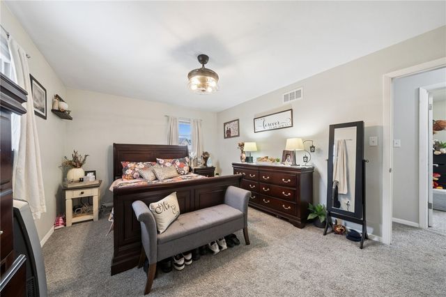 201 Church Dr, Hempfield Twp, PA 15642