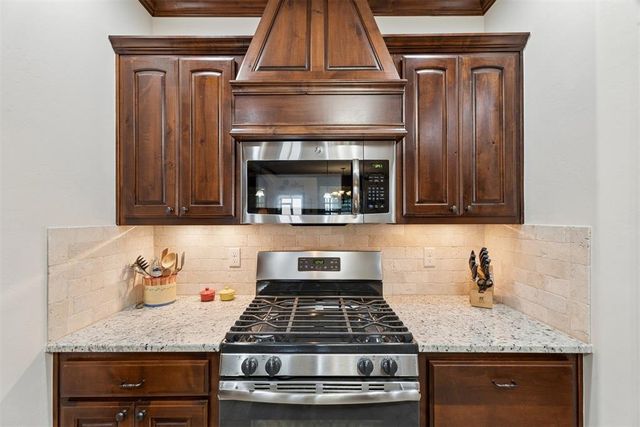 2486 County Road 1202, Blanchard, OK 73010