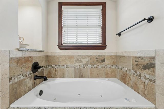 2486 County Road 1202, Blanchard, OK 73010