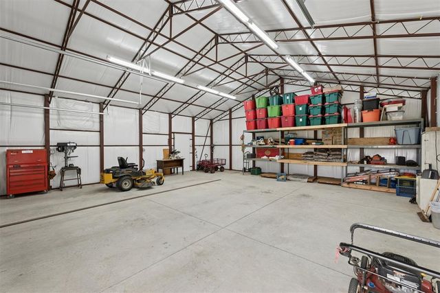 2486 County Road 1202, Blanchard, OK 73010