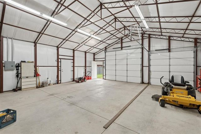 2486 County Road 1202, Blanchard, OK 73010