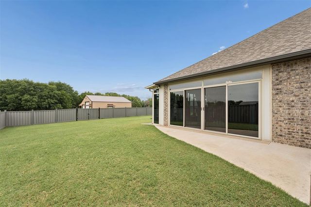 2486 County Road 1202, Blanchard, OK 73010