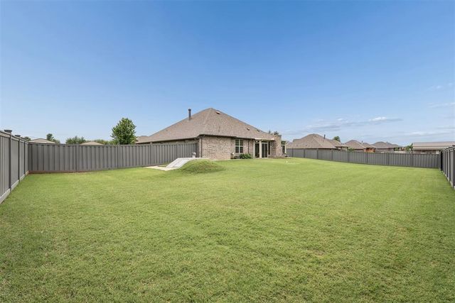2486 County Road 1202, Blanchard, OK 73010