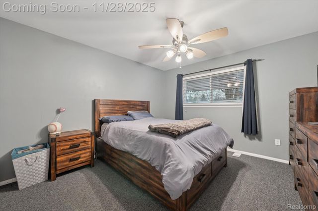 35107 Eden Park Drive, Sterling Heights, MI 48312