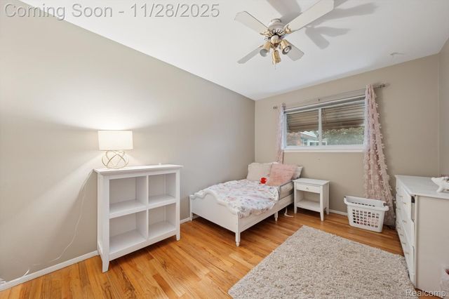 35107 Eden Park Drive, Sterling Heights, MI 48312