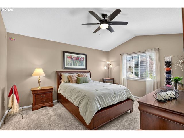 14123 Se SUMMERFIELD Loop, Happy Valley, OR 97086