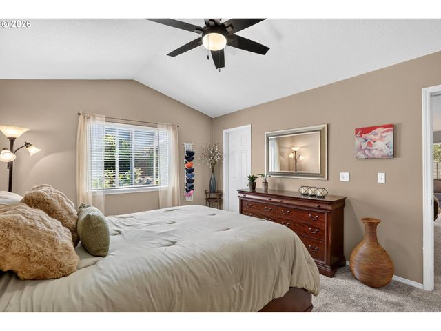14123 Se SUMMERFIELD Loop, Happy Valley, OR 97086