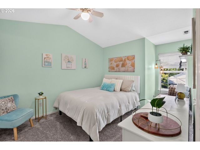 14123 Se SUMMERFIELD Loop, Happy Valley, OR 97086