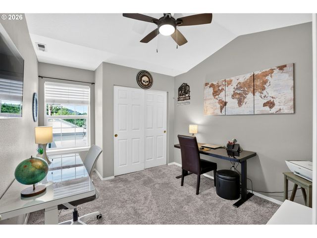 14123 Se SUMMERFIELD Loop, Happy Valley, OR 97086