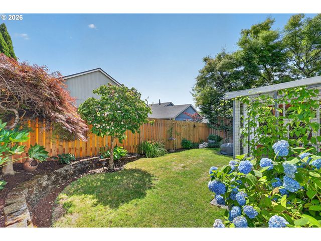 14123 Se SUMMERFIELD Loop, Happy Valley, OR 97086