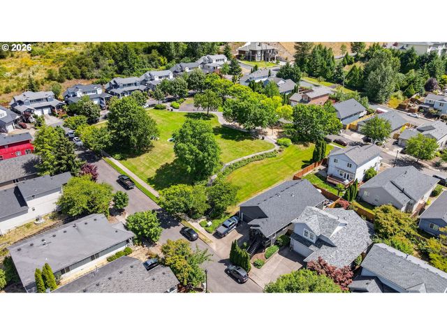 14123 Se SUMMERFIELD Loop, Happy Valley, OR 97086