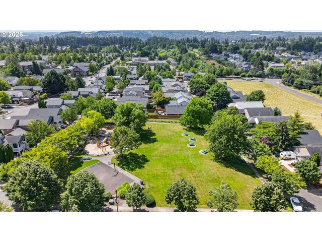 14123 Se SUMMERFIELD Loop, Happy Valley, OR 97086