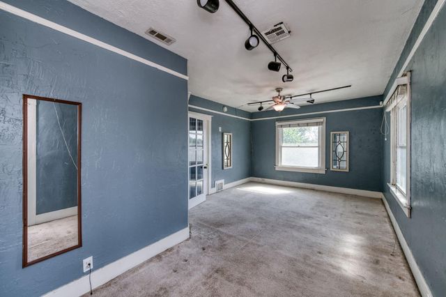 1407 E Princeton Avenue, Fresno, CA 93704