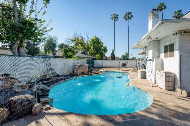 1407 E Princeton Avenue, Fresno, CA 93704