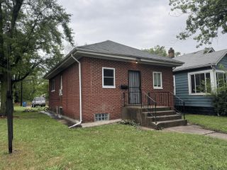 3992 Adams Street, Gary, IN 46408
