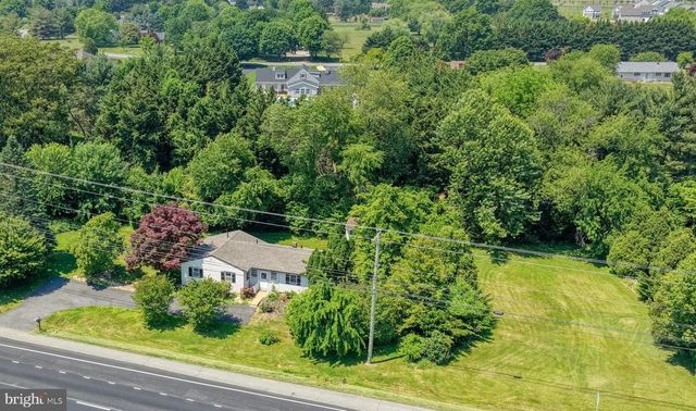 2481 N DUPONT PKWY, Middletown, DE 19709