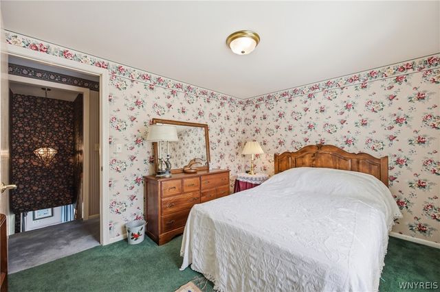 9832 East Holland Road, Holland, NY 14080