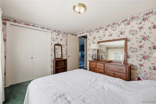 9832 East Holland Road, Holland, NY 14080